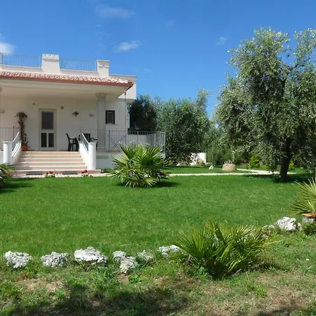 Holiday home Piana Dei Greci