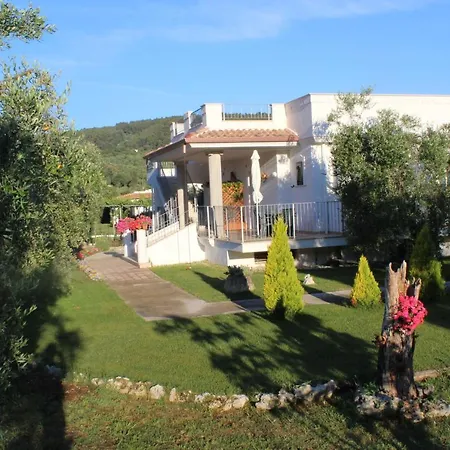 Holiday home Piana Dei Greci *